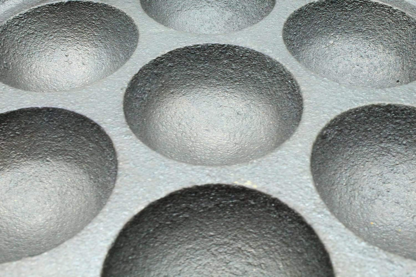 Fe+ Pre-Seasoned Cast Iron Paniyaram | Paddu Pan (7 Pits | Round)